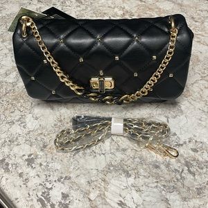BADGLEY MISCHKA Crossbody W / Diamond quilted & studs on cover